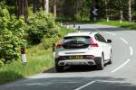 Volvo V40 D4 Cross Country 2016 года (UK)